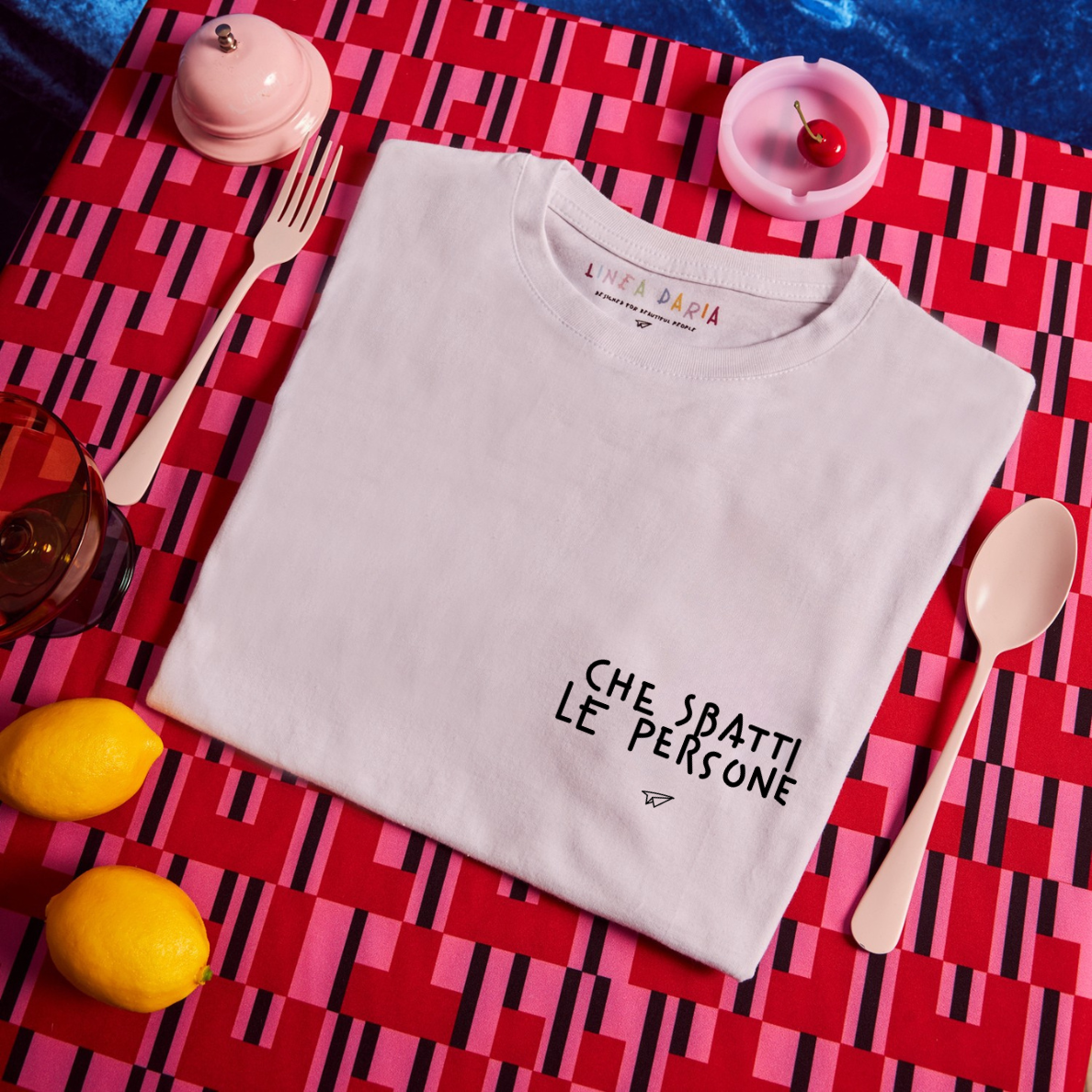 T-shirt Che sbatti - Linea Daria