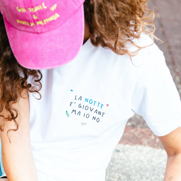 T-shirt Notte giovane