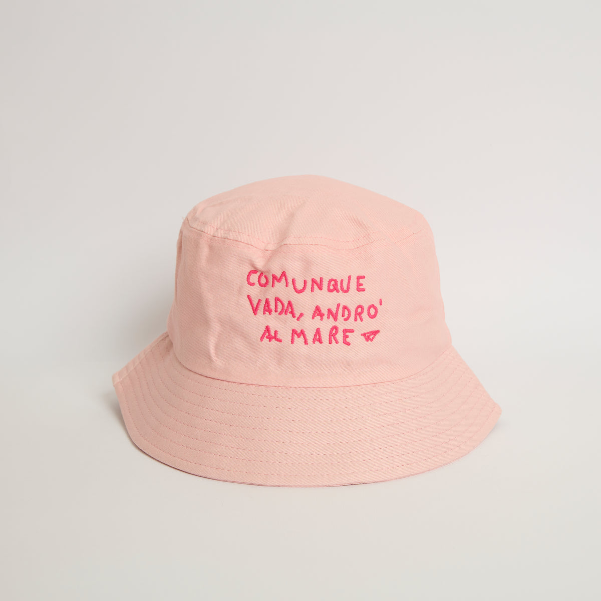 Bucket I'll go to the seaside