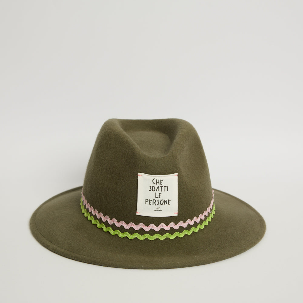 Fedora hat Che sbatti le persone