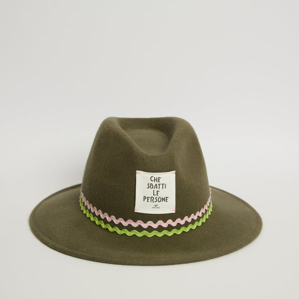 Fedora hat Che sbatti le persone