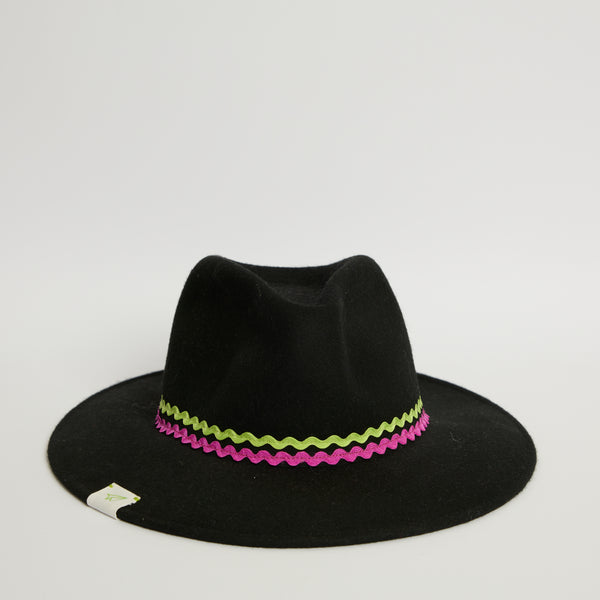 Cowboy Hat Gin Tonic &amp; Memory Voids